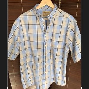 Roundtree & York Casual Button Down